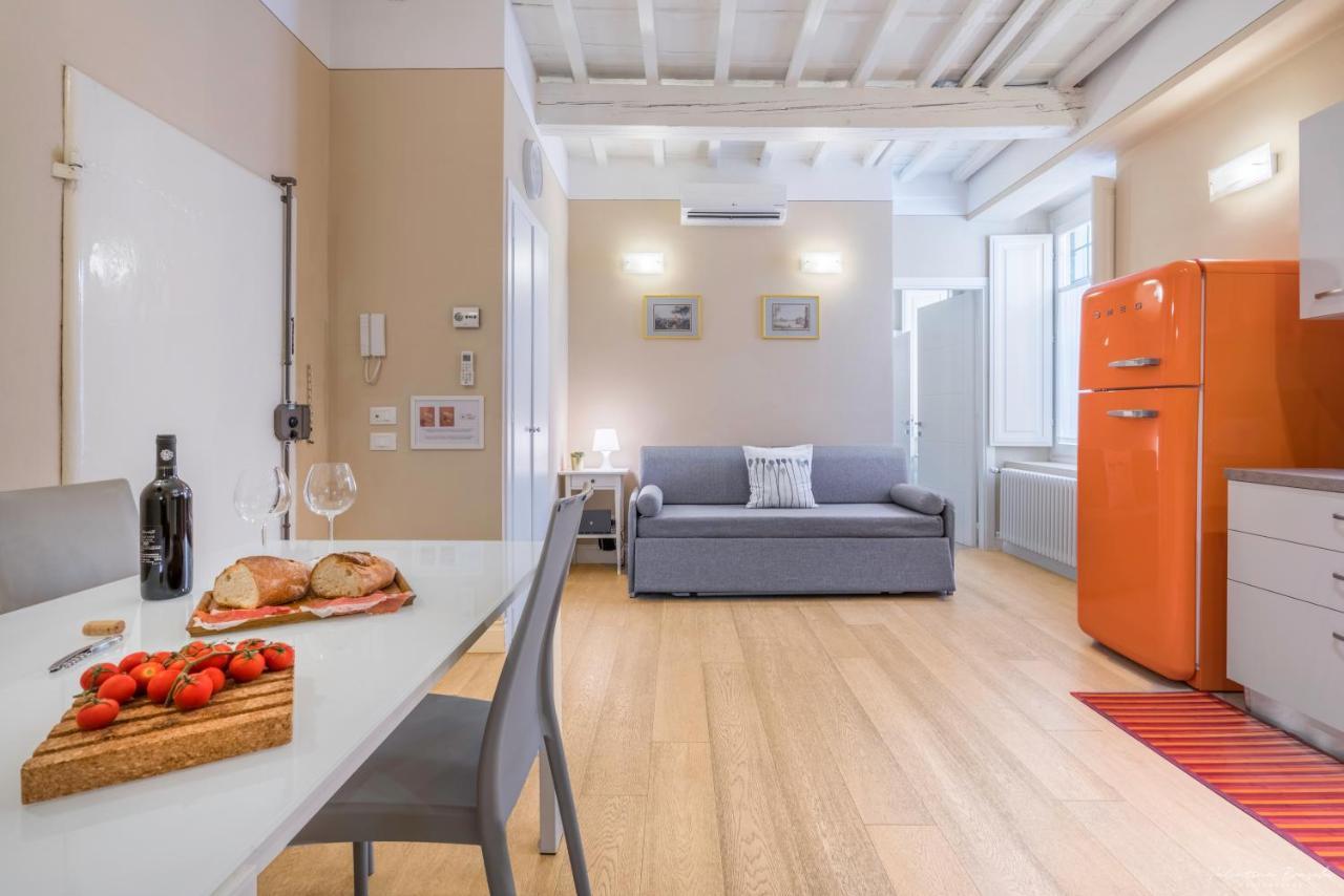 Wine Apartments Florence Barolo Ngoại thất bức ảnh